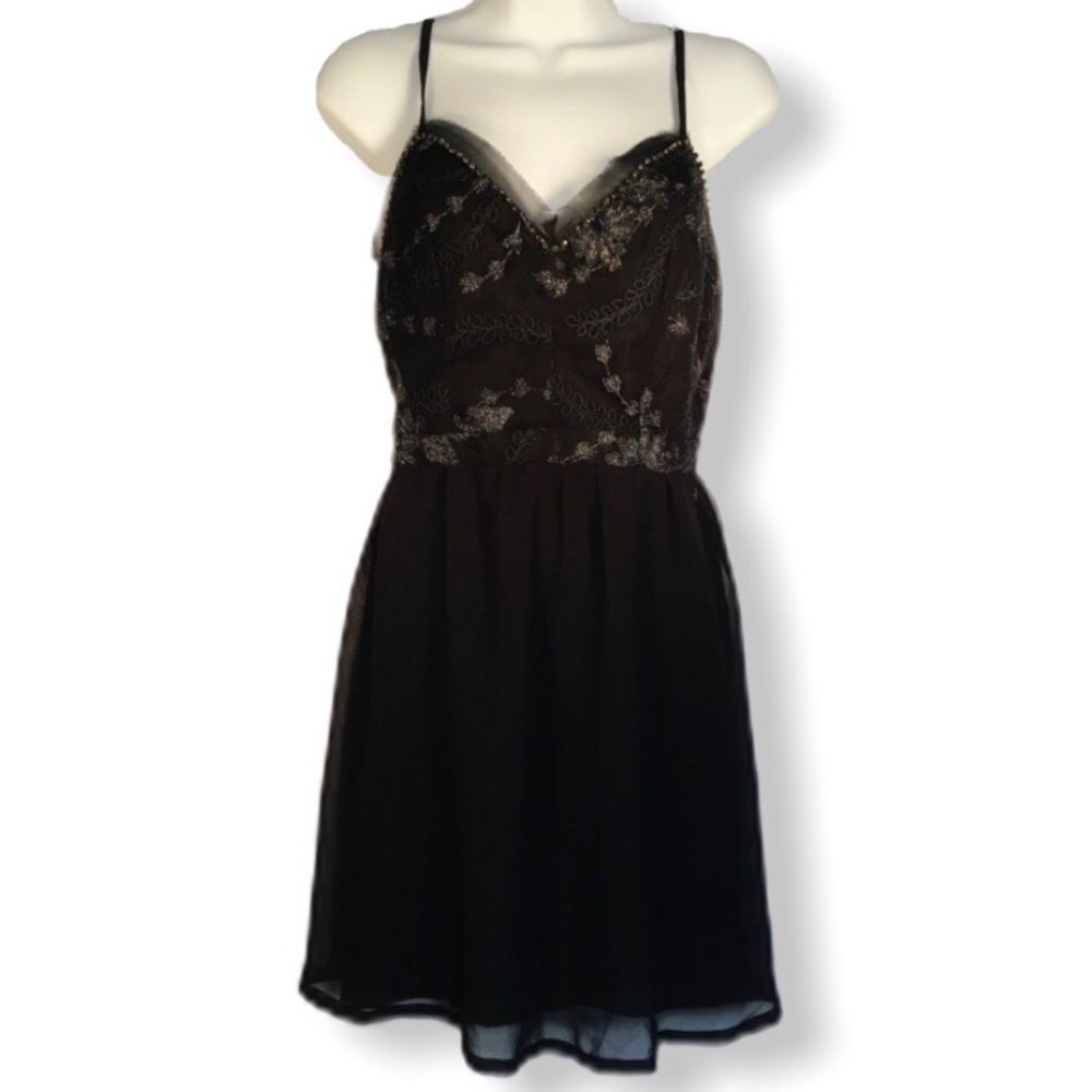 NWOT Social | Party | Date Dress Nikibiki Lavender